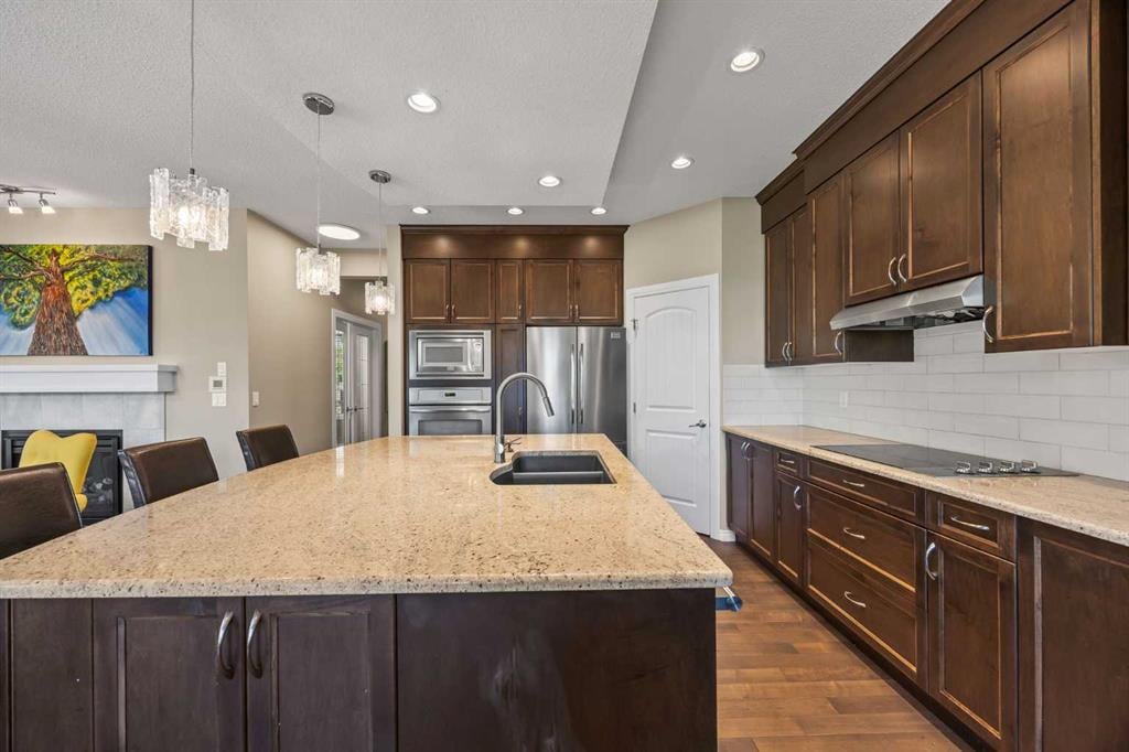 184 Cougar Ridge - Thumbnail 6