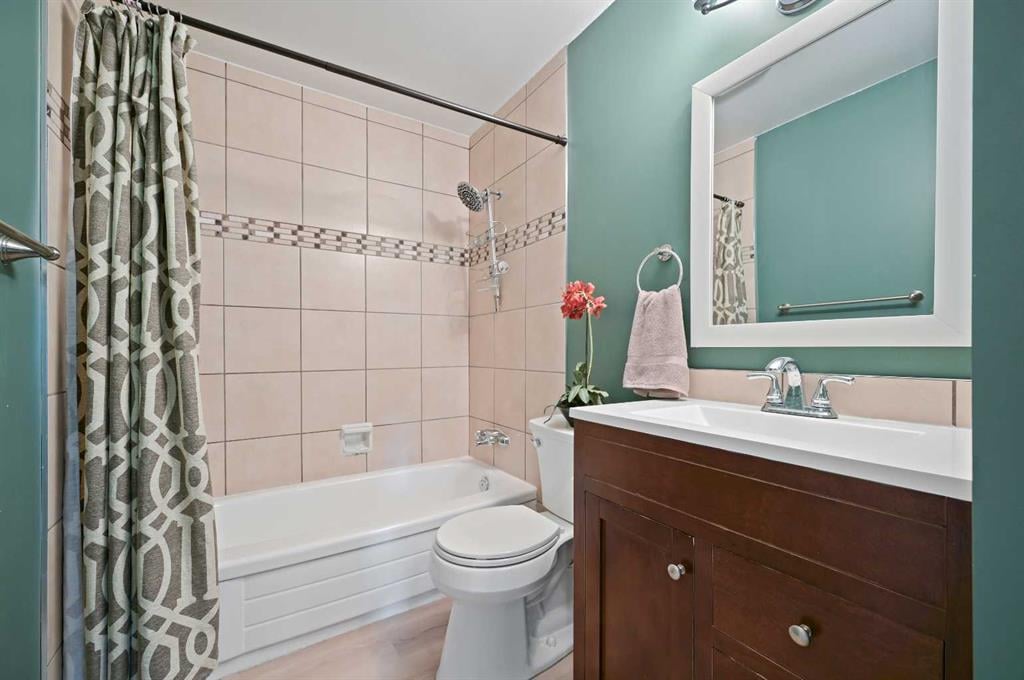2323 Oakmoor - Thumbnail 5