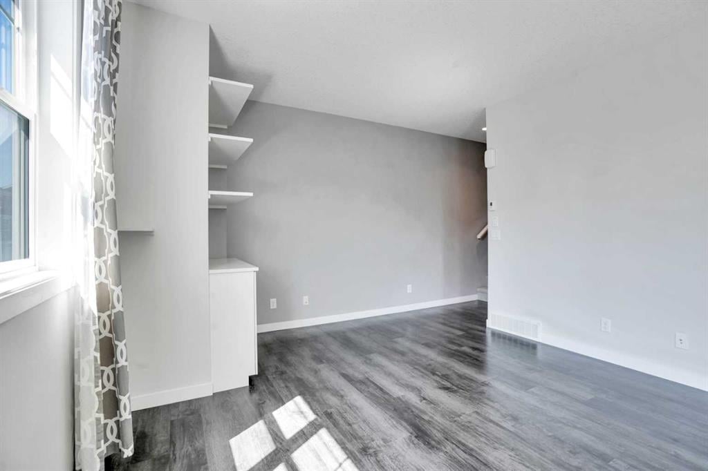 881 Sage Valley - Thumbnail 7