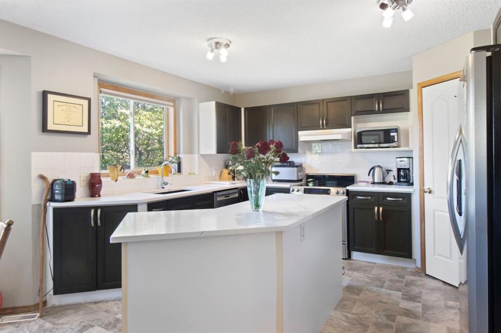 21 Arbour Ridge - Thumbnail 7