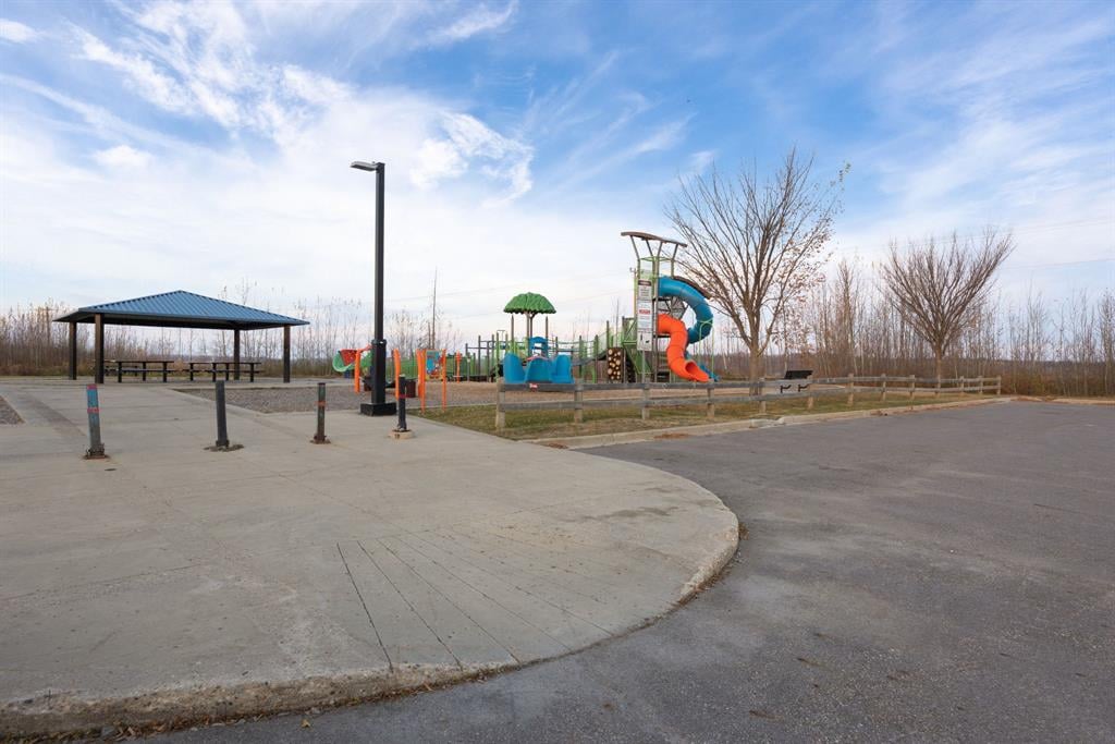 652 Athabasca - Thumbnail 5