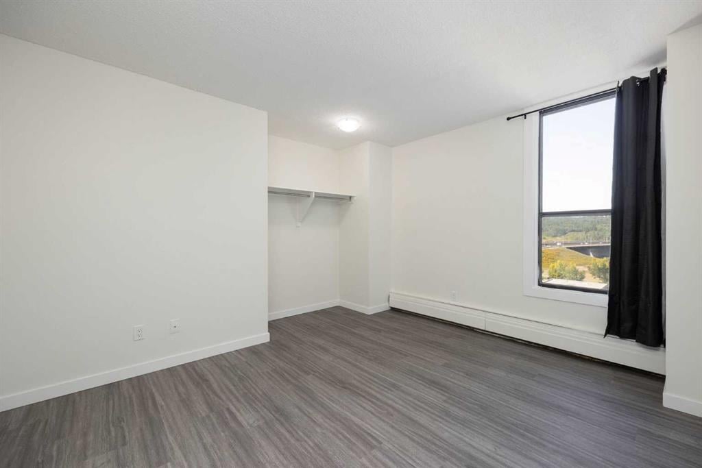 13221 Macdonald - Thumbnail 7