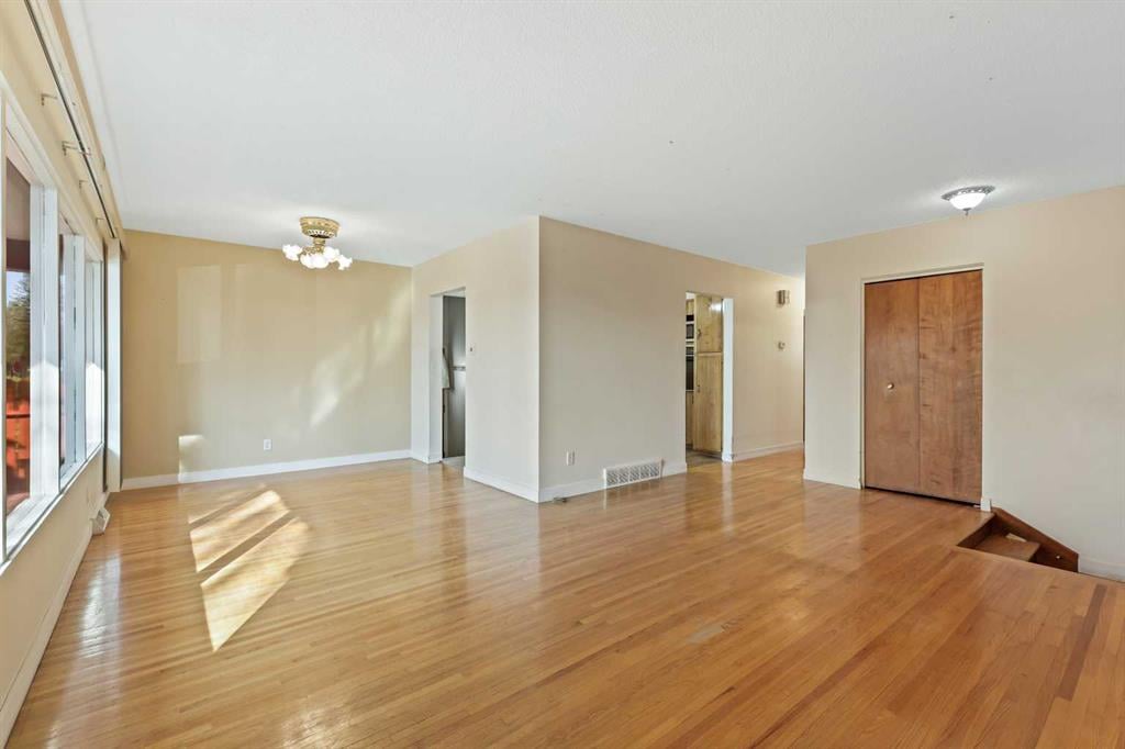 820 Archwood - Thumbnail 7