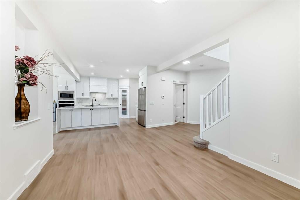 314 Evanston - Thumbnail 7