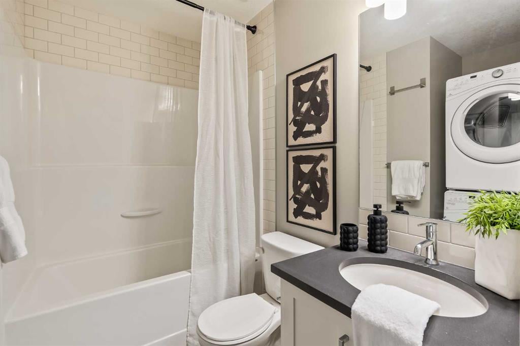 1009 Cranbrook - Thumbnail 6