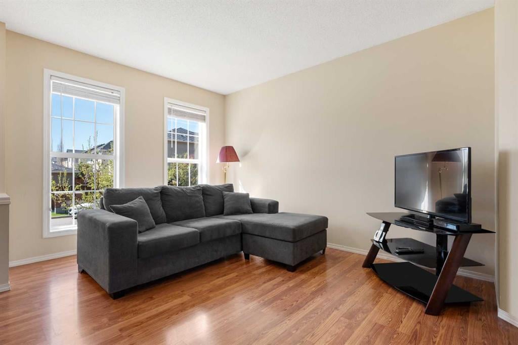 402 Elgin - Thumbnail 7