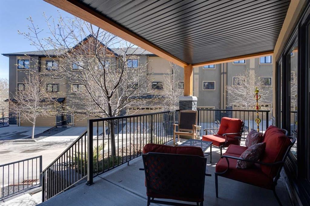 303 Valley Ridge - Thumbnail 5