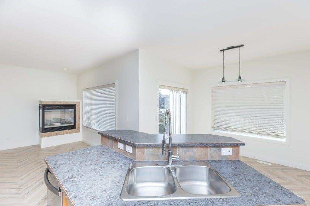 11 West Cedar - Thumbnail 7