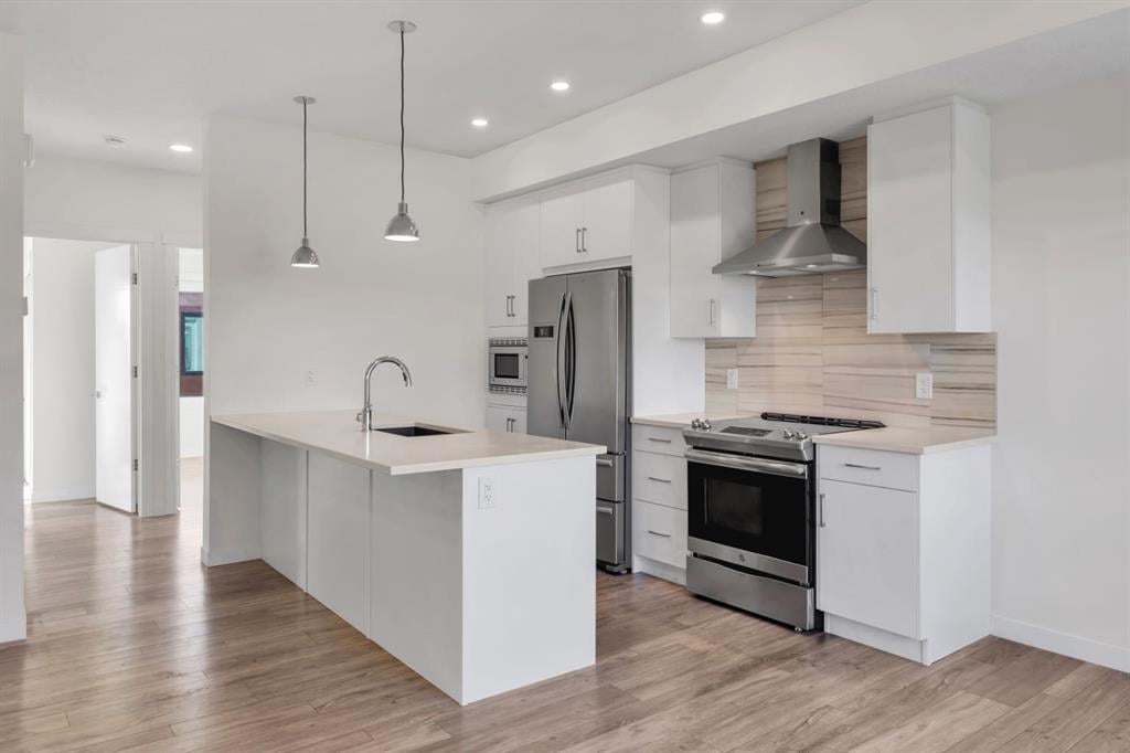 618 Greenbriar - Thumbnail 1