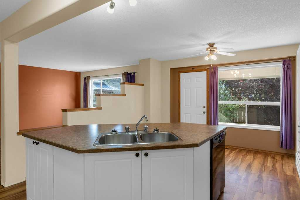 1745 Douglas Glen - Thumbnail 7