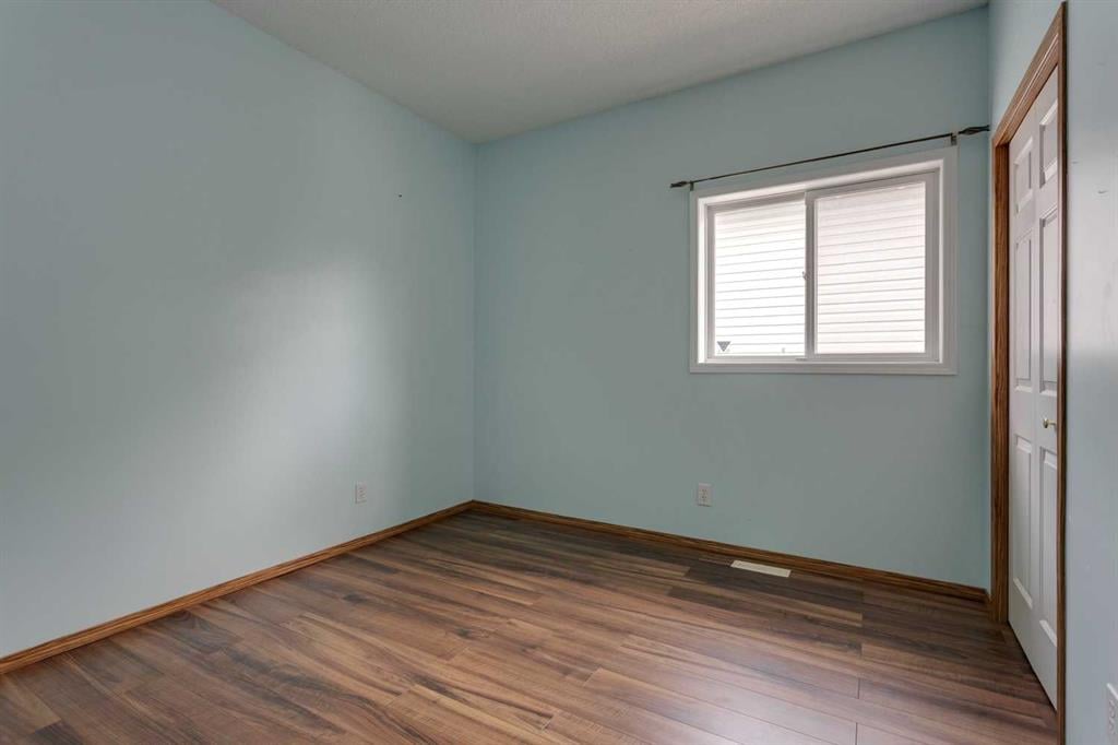 242 Covington - Thumbnail 3