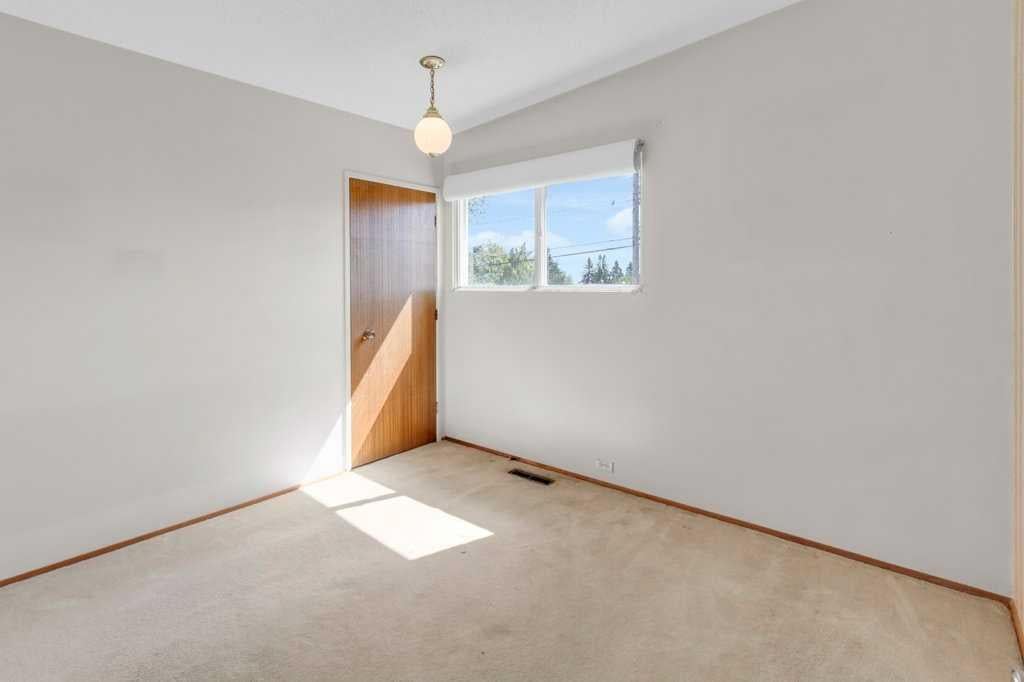 4916 Norquay - Thumbnail 6