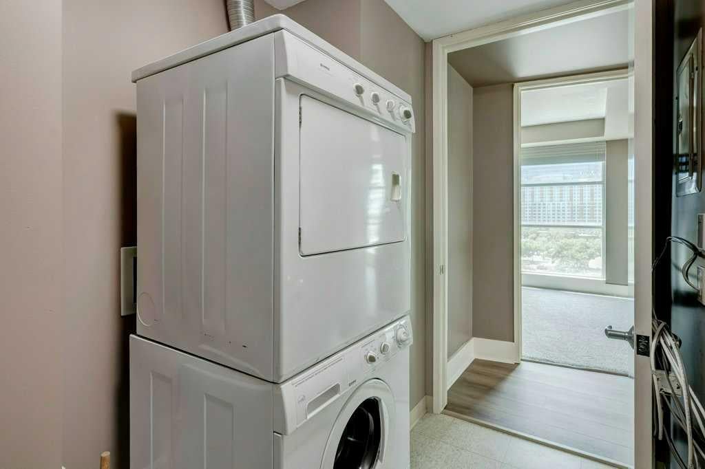 205 Riverfront - Thumbnail 4