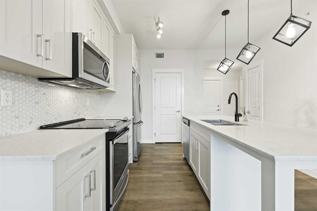 200 Auburn Meadows - Thumbnail 6