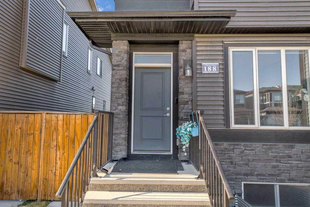188 Corner Meadows - Thumbnail 2