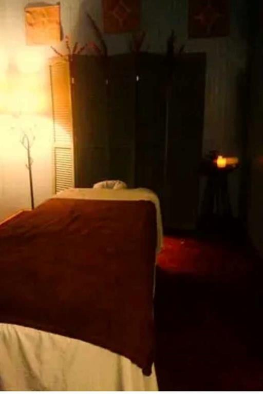 208 MIDPARK - Thumbnail 5