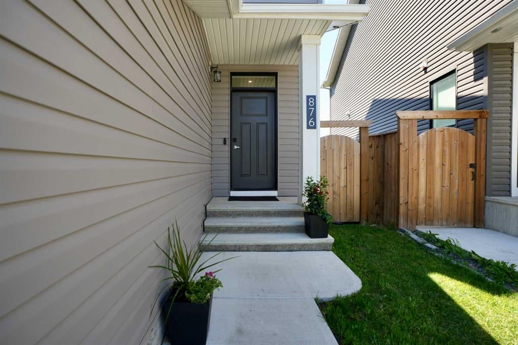 876 Seton - Thumbnail 2