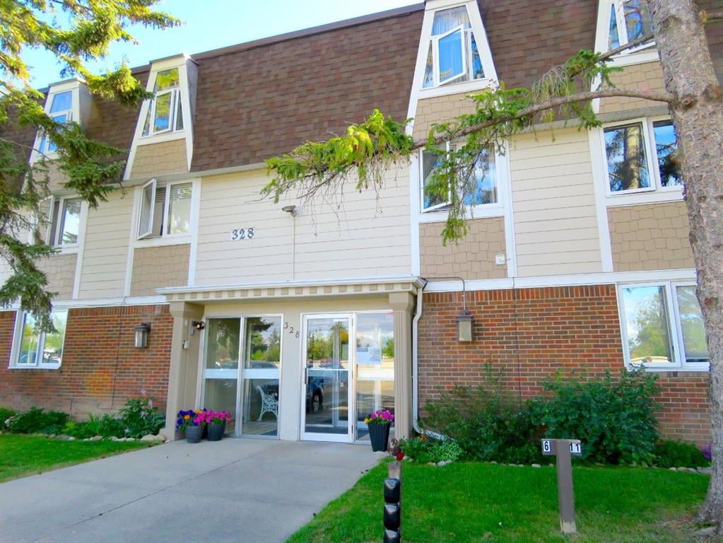 328 Cedar - Thumbnail 1