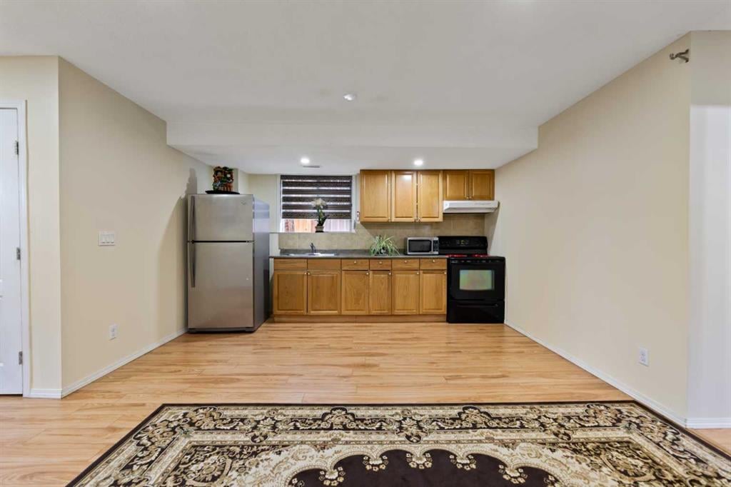 265 Martinglen - Thumbnail 8