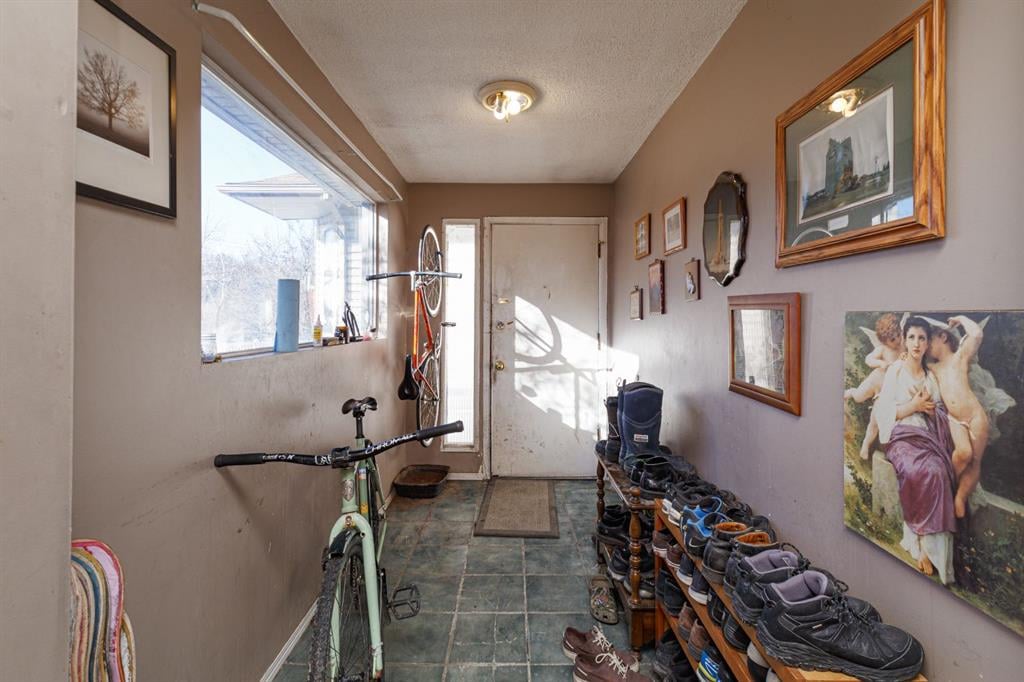 2824 Parkdale - Thumbnail 6