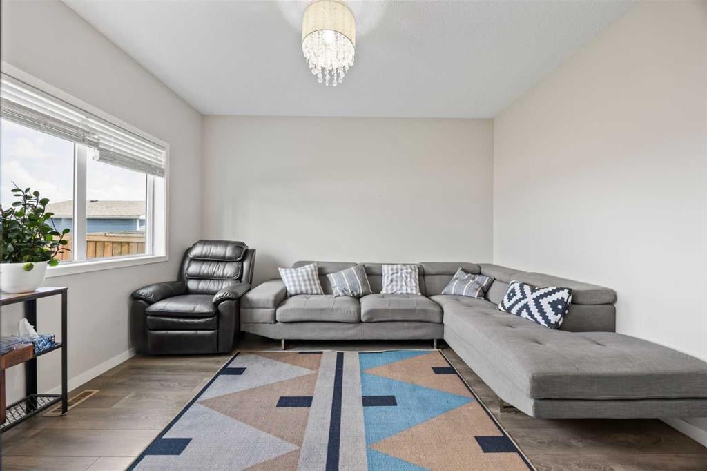 336 Marquis - Thumbnail 7