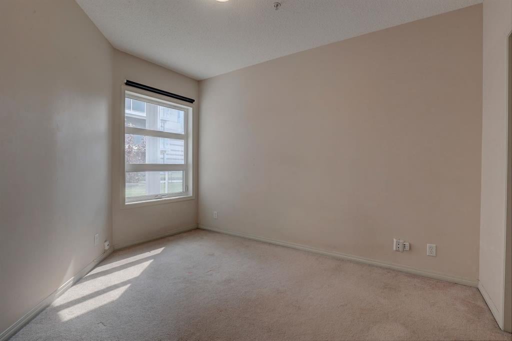333 Riverfront - Thumbnail 7