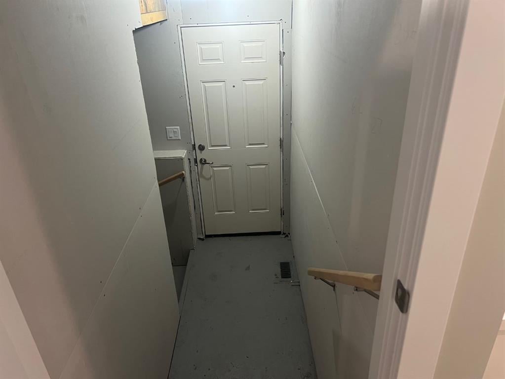 142 Corner Glen - Thumbnail 5