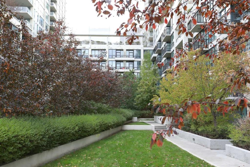51 Waterfront - Thumbnail 2