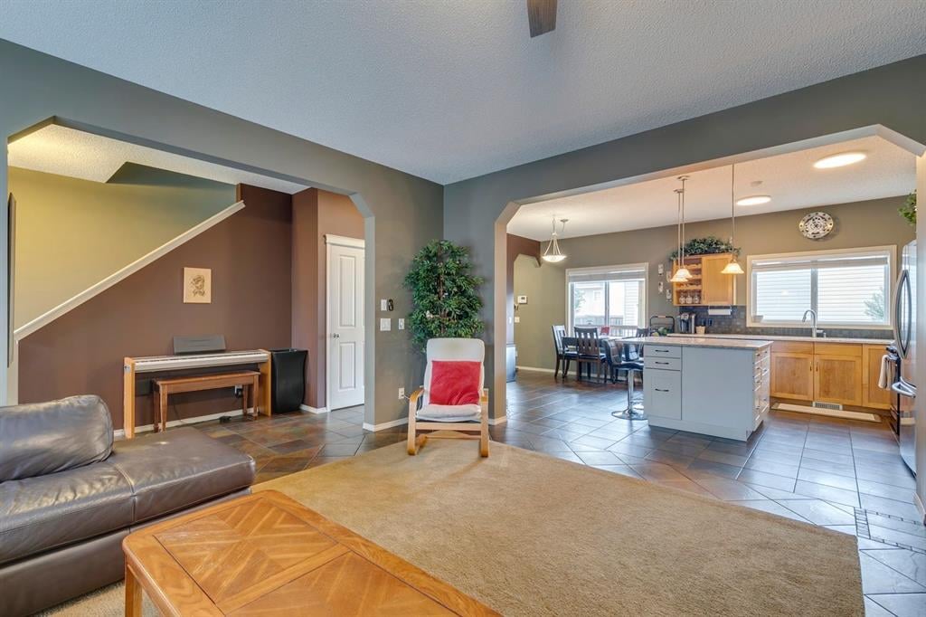 210 Elgin - Thumbnail 8