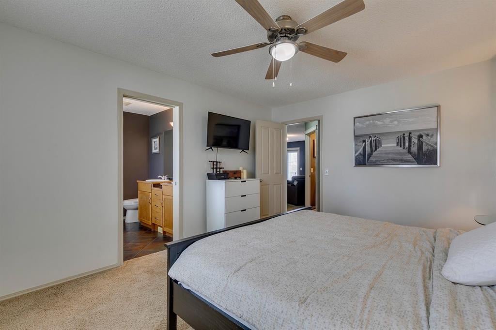 210 Elgin - Thumbnail 3