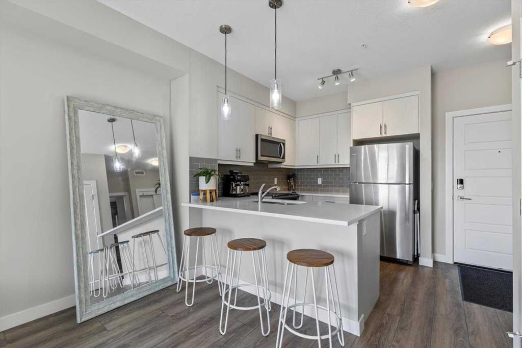 100 Auburn Meadows - Thumbnail 4