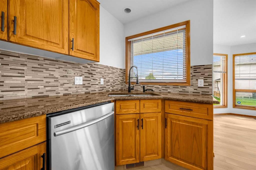 208 Coral Shores - Thumbnail 7