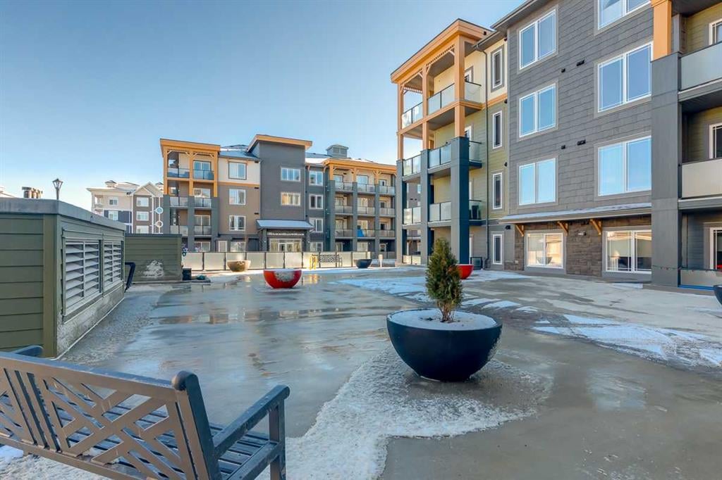 300 Auburn Meadows - Thumbnail 3
