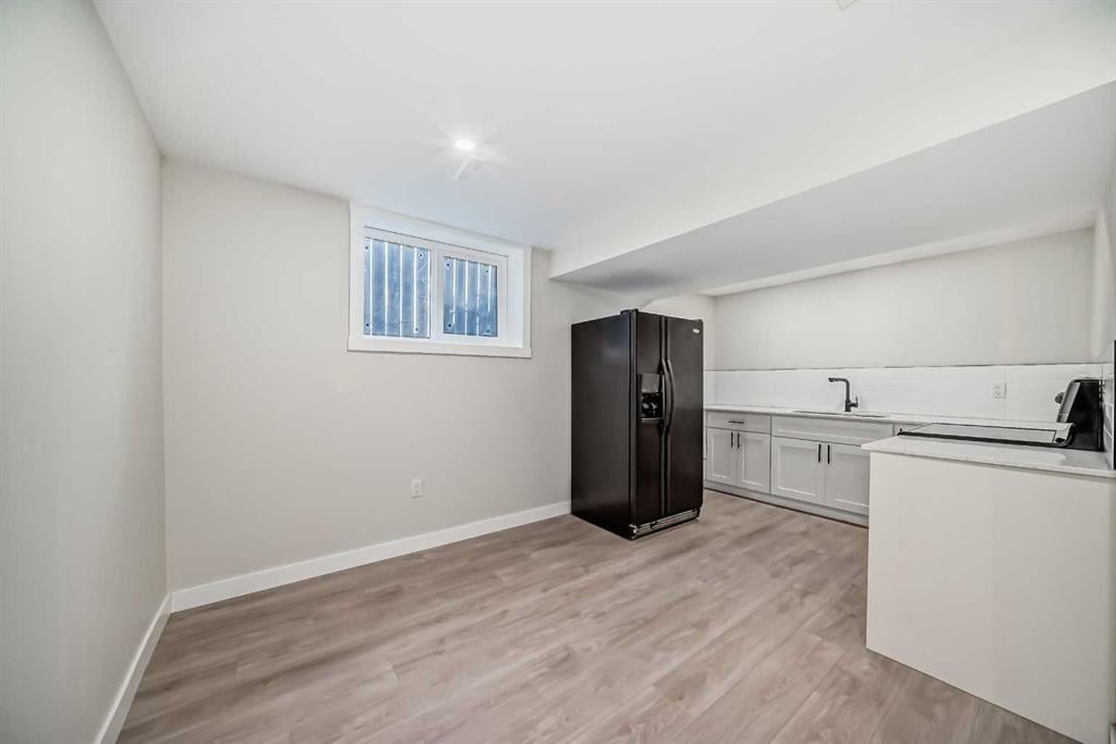 256 Penbrooke - Thumbnail 4