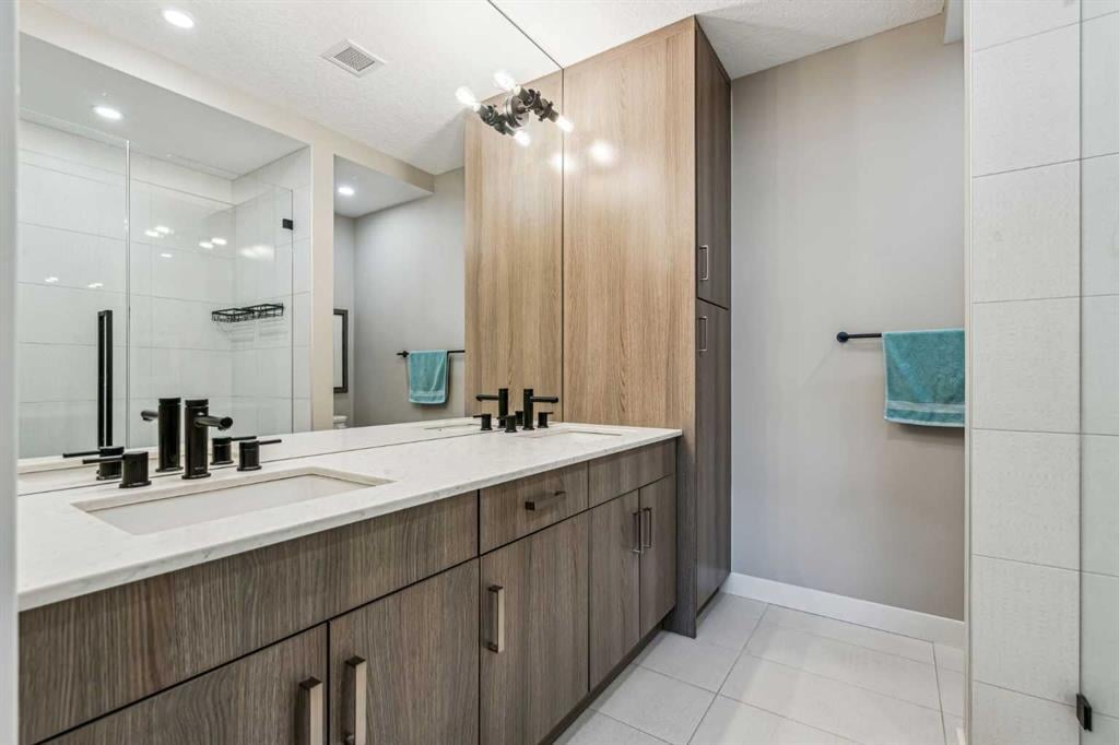 100 Auburn Meadows - Thumbnail 7