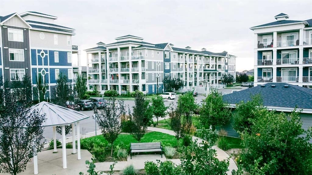 100 Auburn Meadows - Thumbnail 6