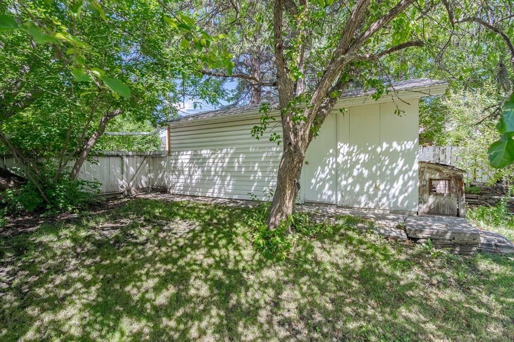 3152 Blakiston - Thumbnail 7