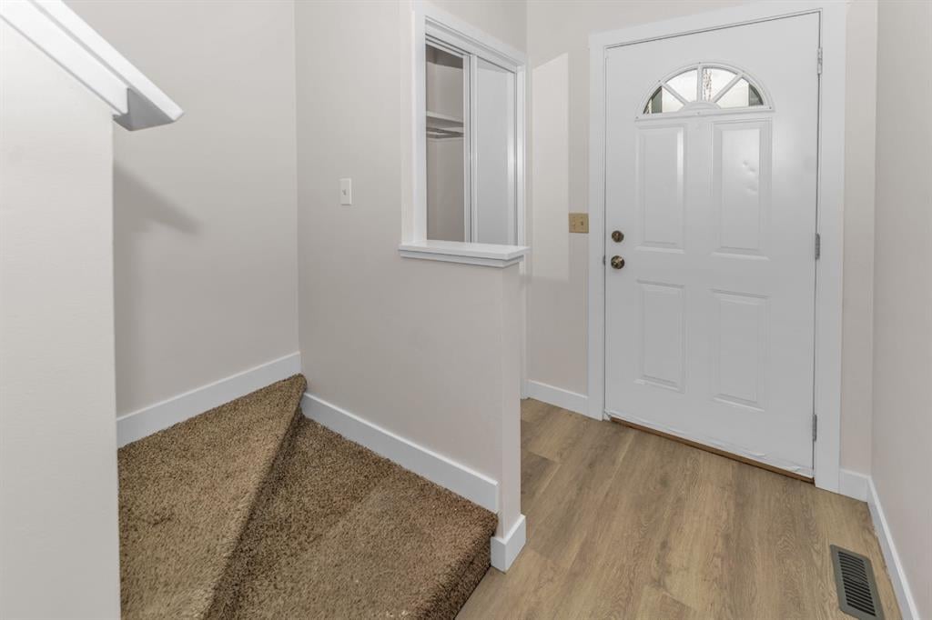 120 martinview - Thumbnail 3