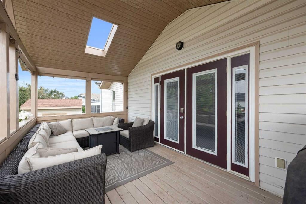 217 Smallwood - Thumbnail 5