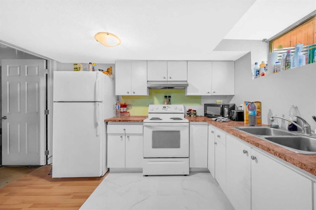 9219 Saddlebrook - Thumbnail 4
