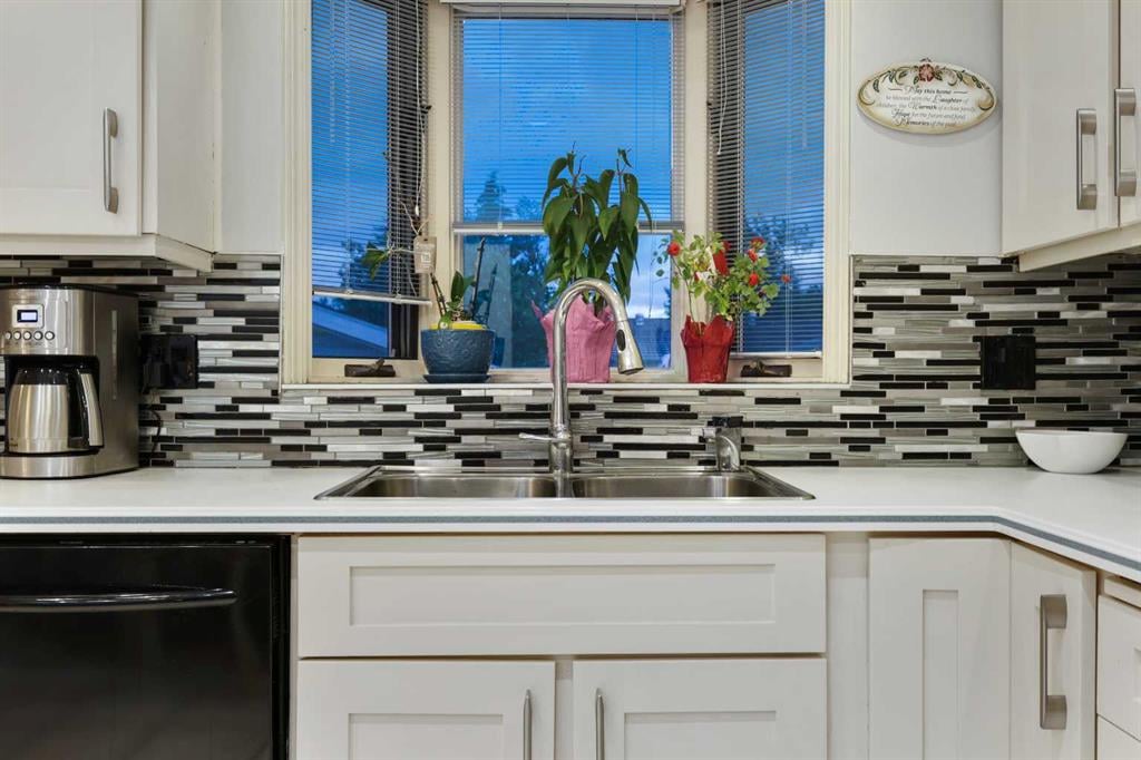 147 Whitehorn - Thumbnail 6