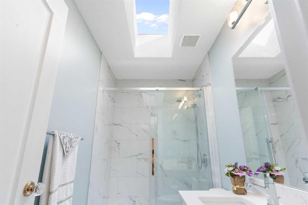 105 Hamptons - Thumbnail 8