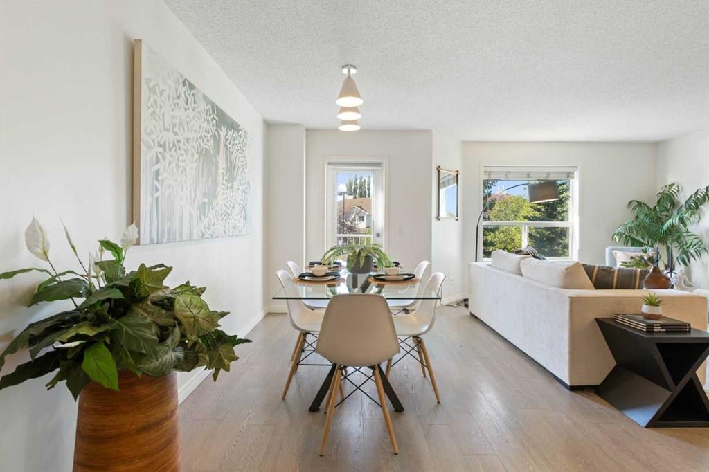 128 Douglas Glen - Thumbnail 2