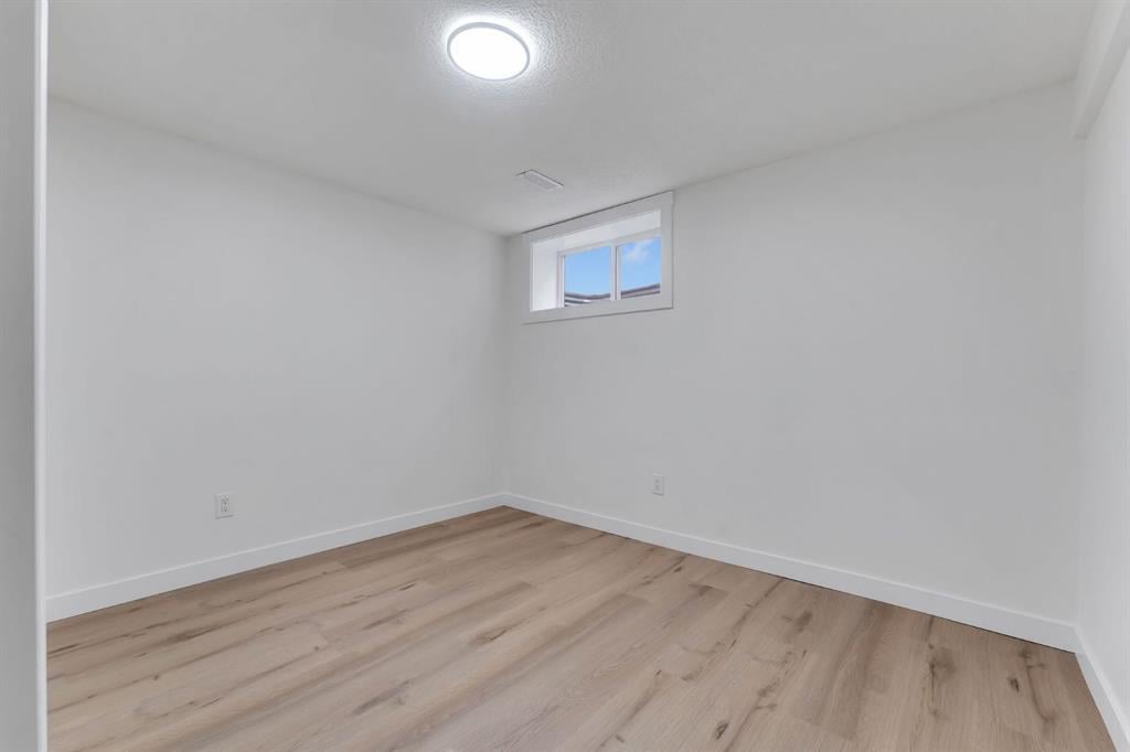 924 Pensdale - Thumbnail 2