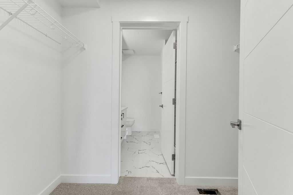 322 Sage Hill - Thumbnail 4
