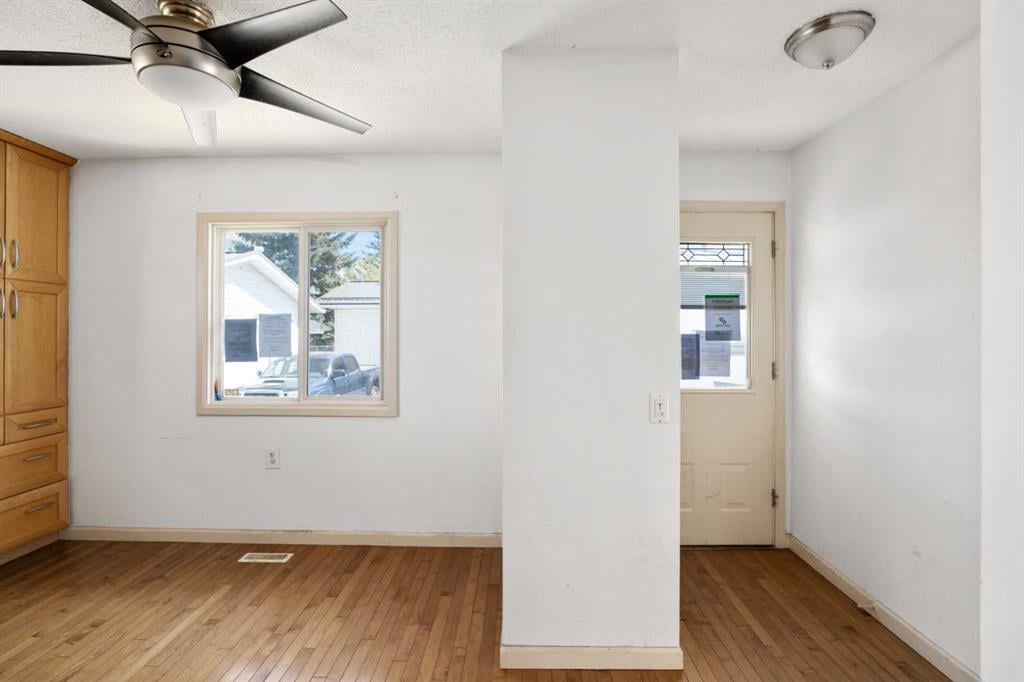 12112 Canfield - Thumbnail 5