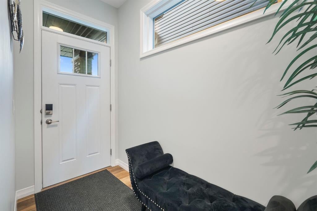 306 Corner Meadows - Thumbnail 8