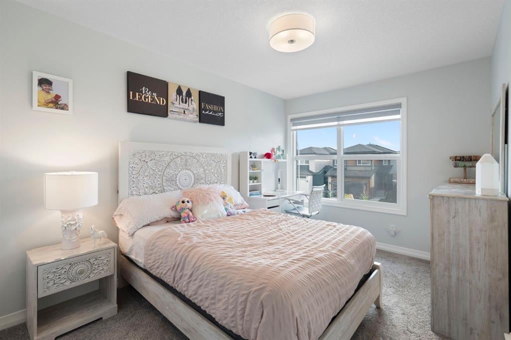 306 Corner Meadows - Thumbnail 3