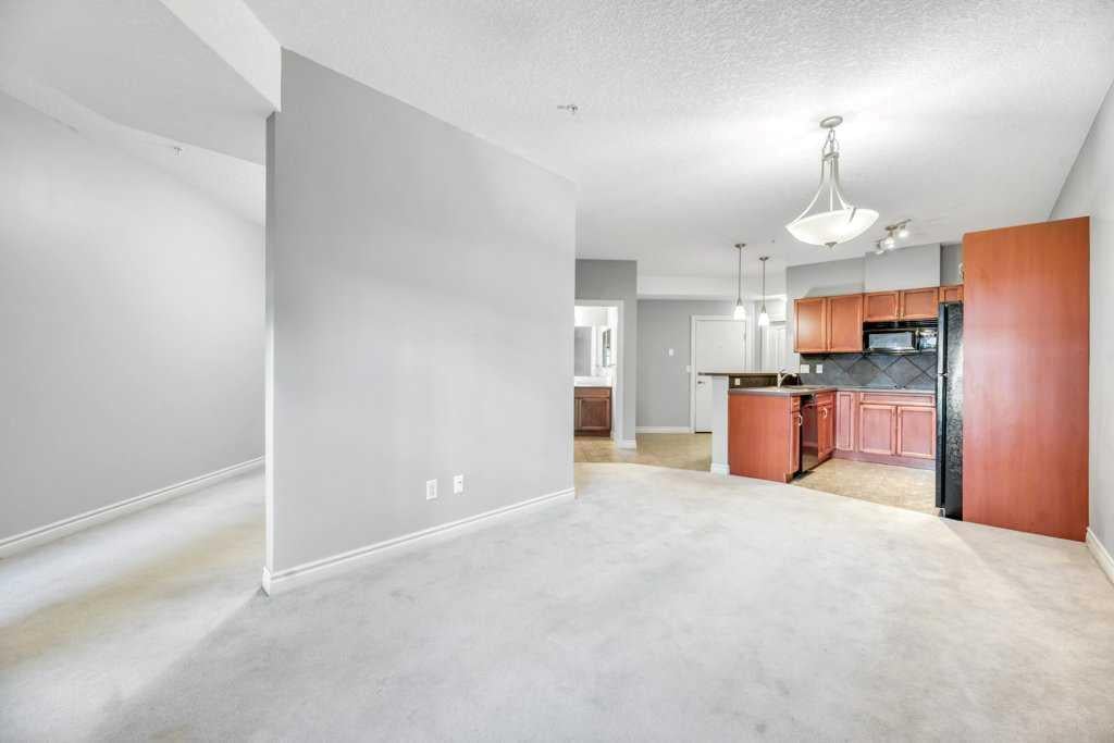 60 Royal Oak - Thumbnail 8