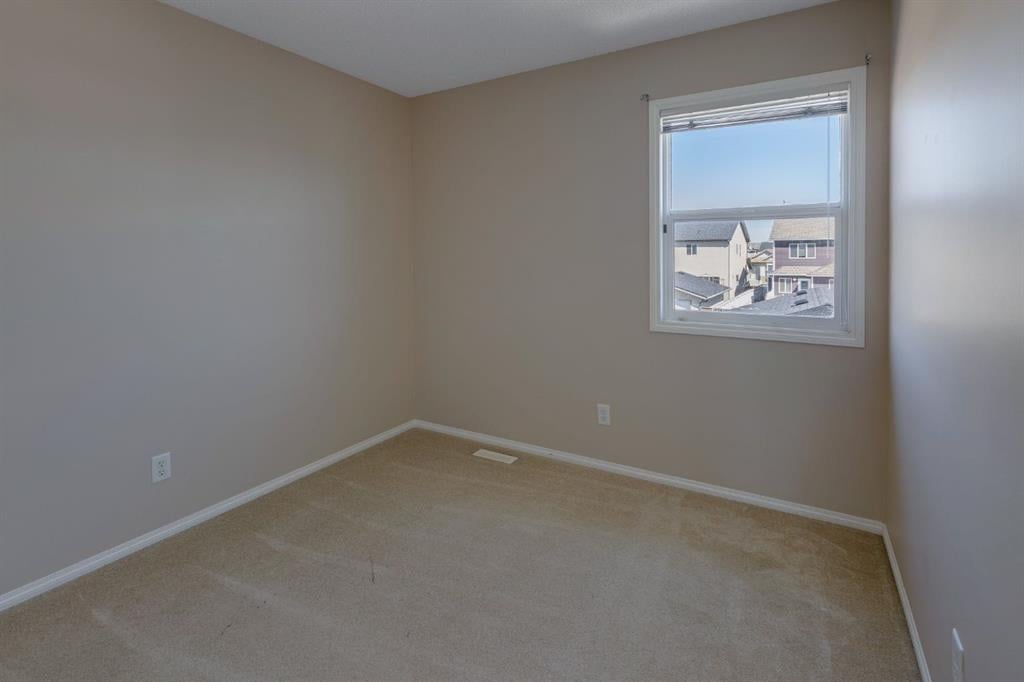 427 Saddlebrook - Thumbnail 2
